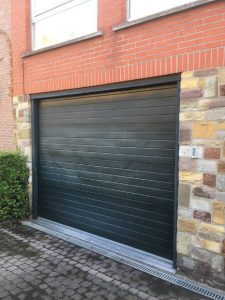 Garagepoort laten schilderen prijzen offertes Hasselt Limburg voor